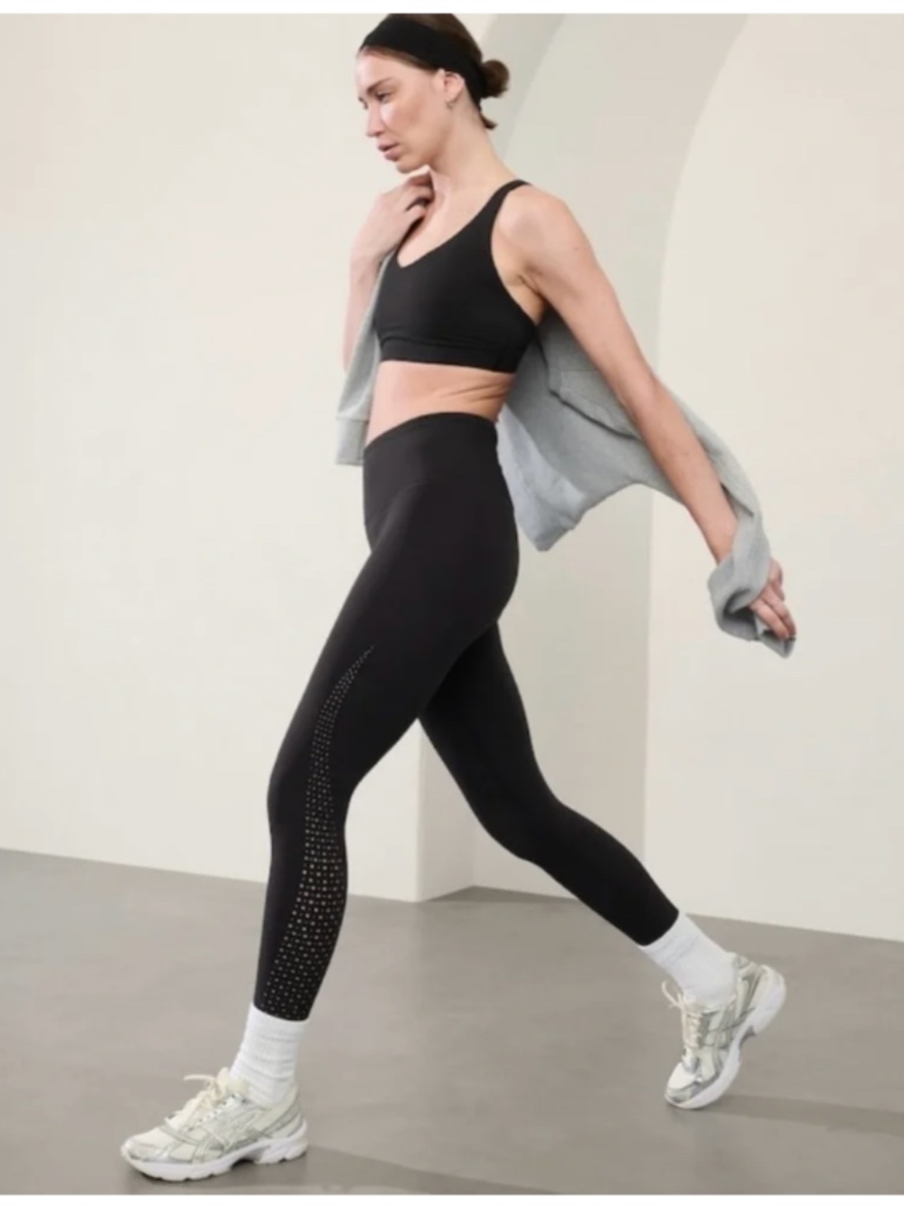 Athleta Elation Laser Cut 7/8 Athletic Activewear Tight Black Size Medium